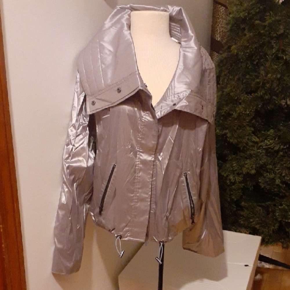 Anatomie Casey Crop Jacket, Women's Large, Silver
